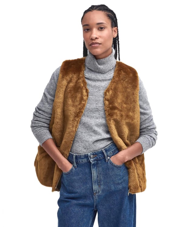 Women's Barbour Barn Gilet - Brown / Gold