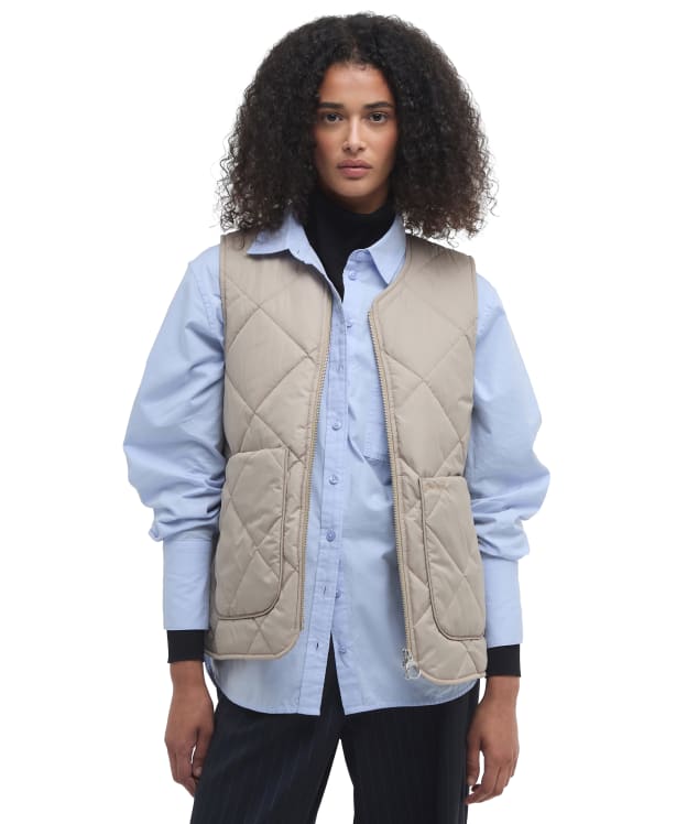 Women's Barbour Shelby Quilted Gilet - Light Trench