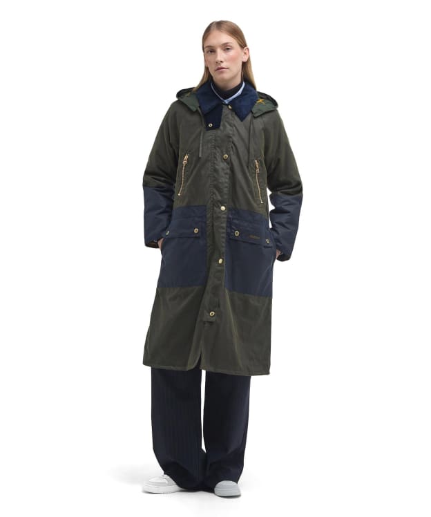 Women's Barbour Carolyn Waxed Jacket - Archive Olive / Ancient