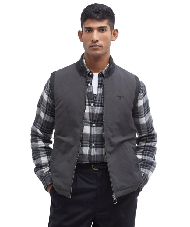 Men's Barbour Leyburn Knitted Gilet - Black Carbon
