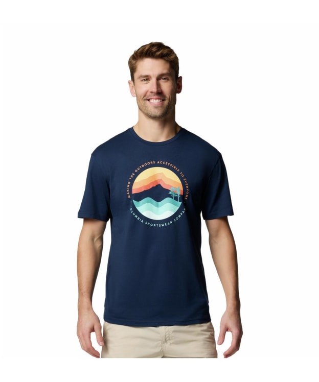 Men's Columbia Path Lake™ Graphic Tee II - Collegiate Navy / Circular Landscape