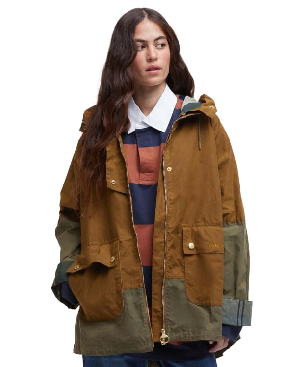Women's Barbour Hayley Showerproof Jacket - Breen / Dusky Green
