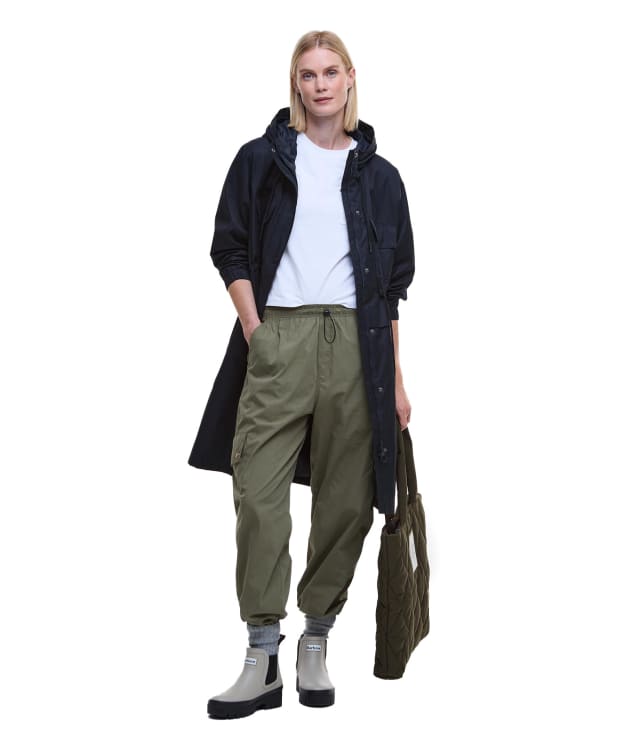 Women's Barbour Evie Showerproof Parka - Dark Navy / Dark Navy