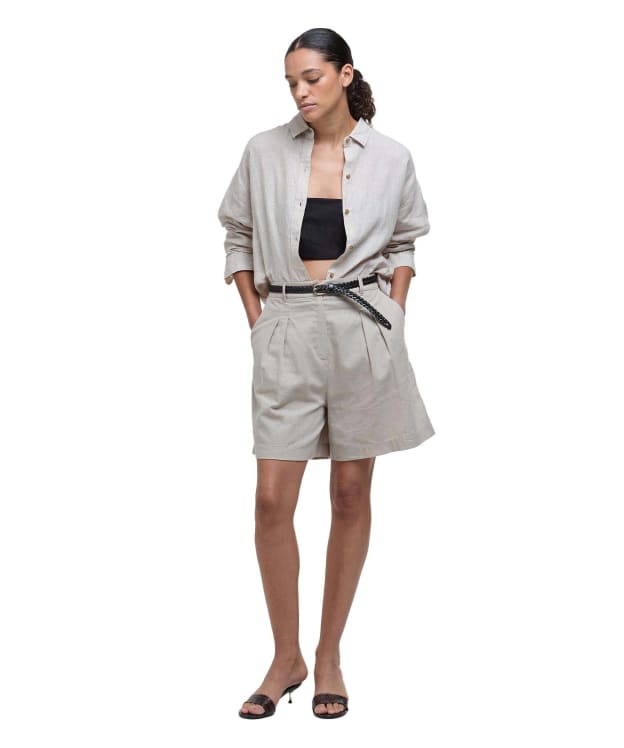 Women's Barbour Luna Shorts - Light Sand