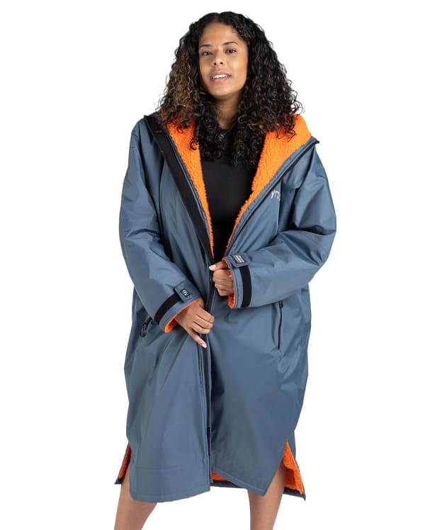 Dryrobe Advance Long Sleeve Changing Robe - Dark Grey / Orange