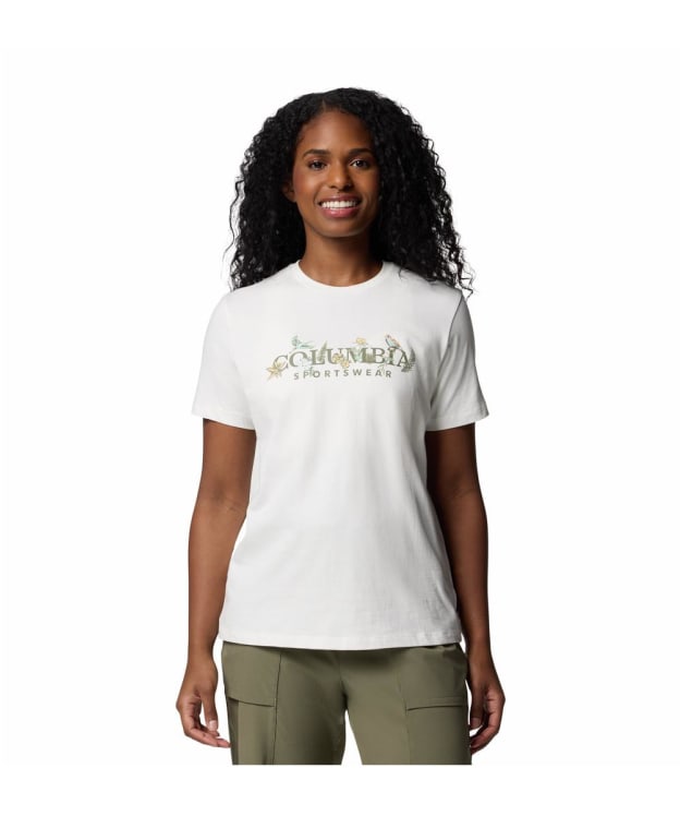 Women's Columbia Boundless Beauty™ Logo Short Sleeved Tee - Sea Salt / Outback Critters