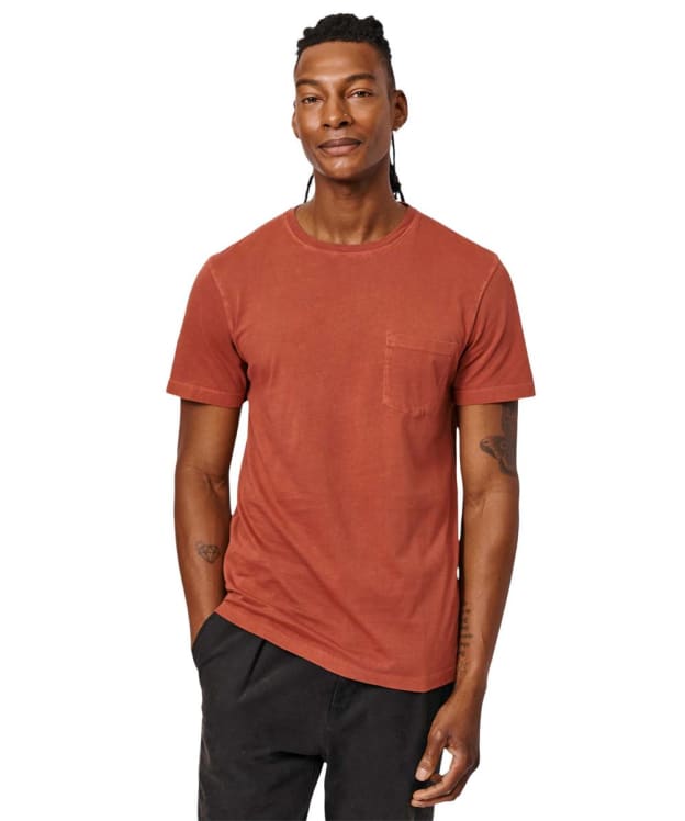 Men's Aubin Hareby Garment Dyed Pocket T-Shirt - Russet