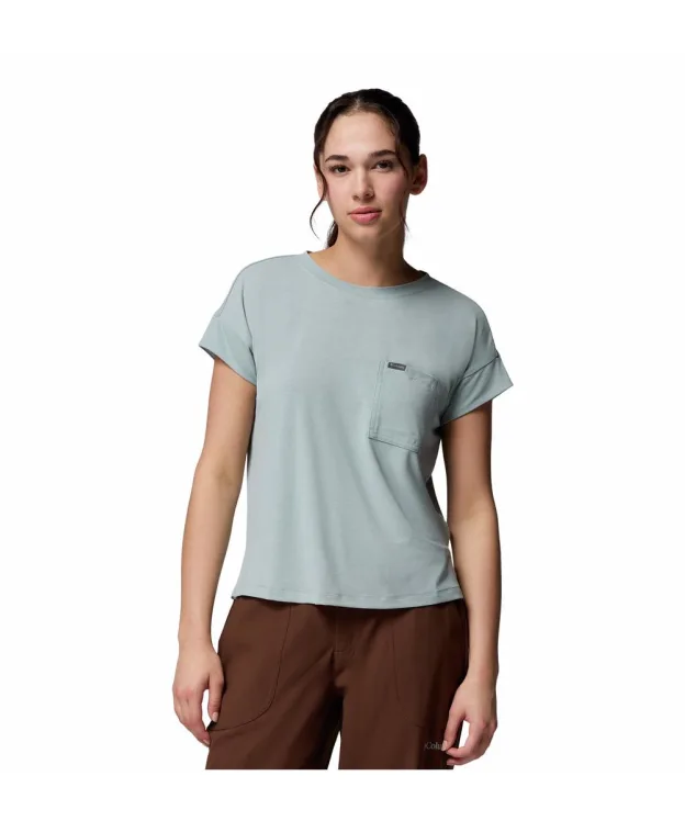 Women's Columbia Daniela Falls Technical Short Sleeve T-Shirt - Crushed Blue