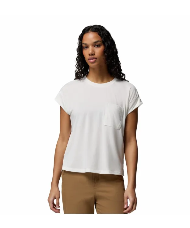 Women's Columbia Daniela Falls Technical Short Sleeve T-Shirt - Sea Salt