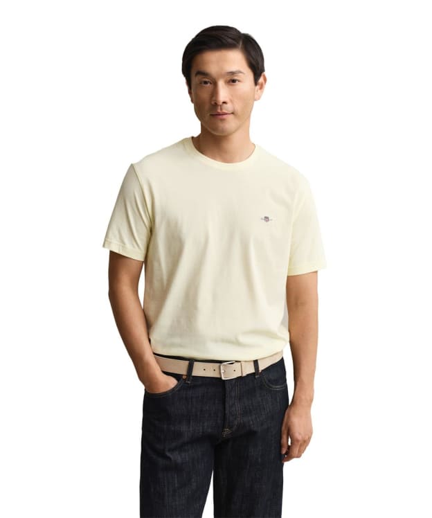 Men's GANT Regular Shield Short Sleeve Cotton T-Shirt - Vanilla Yellow