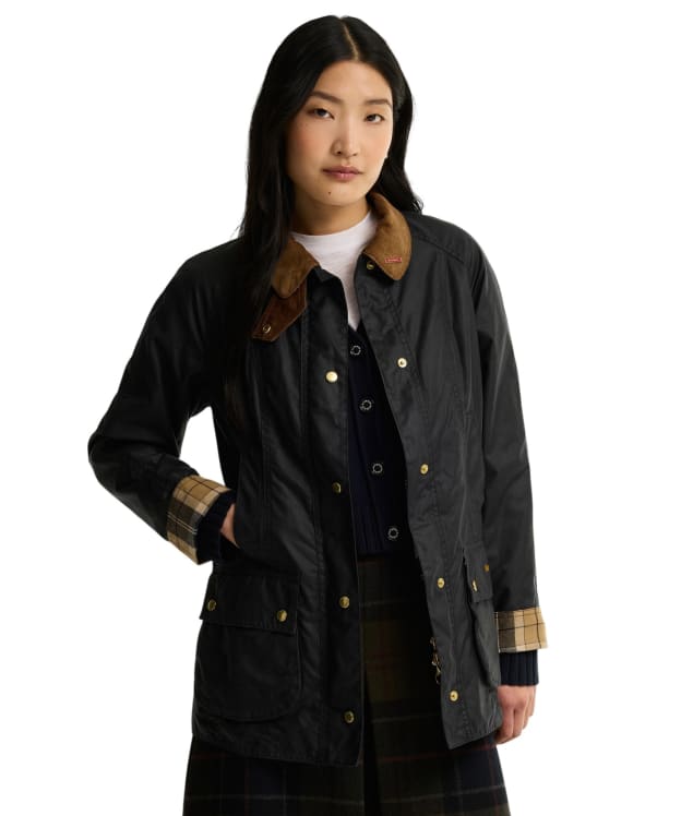Women's Barbour Icons Beadnell Waxed Jacket - Navy / Birchwood