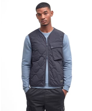 Men's Barbour International Wincham Quilted Gilet - Dark Navy