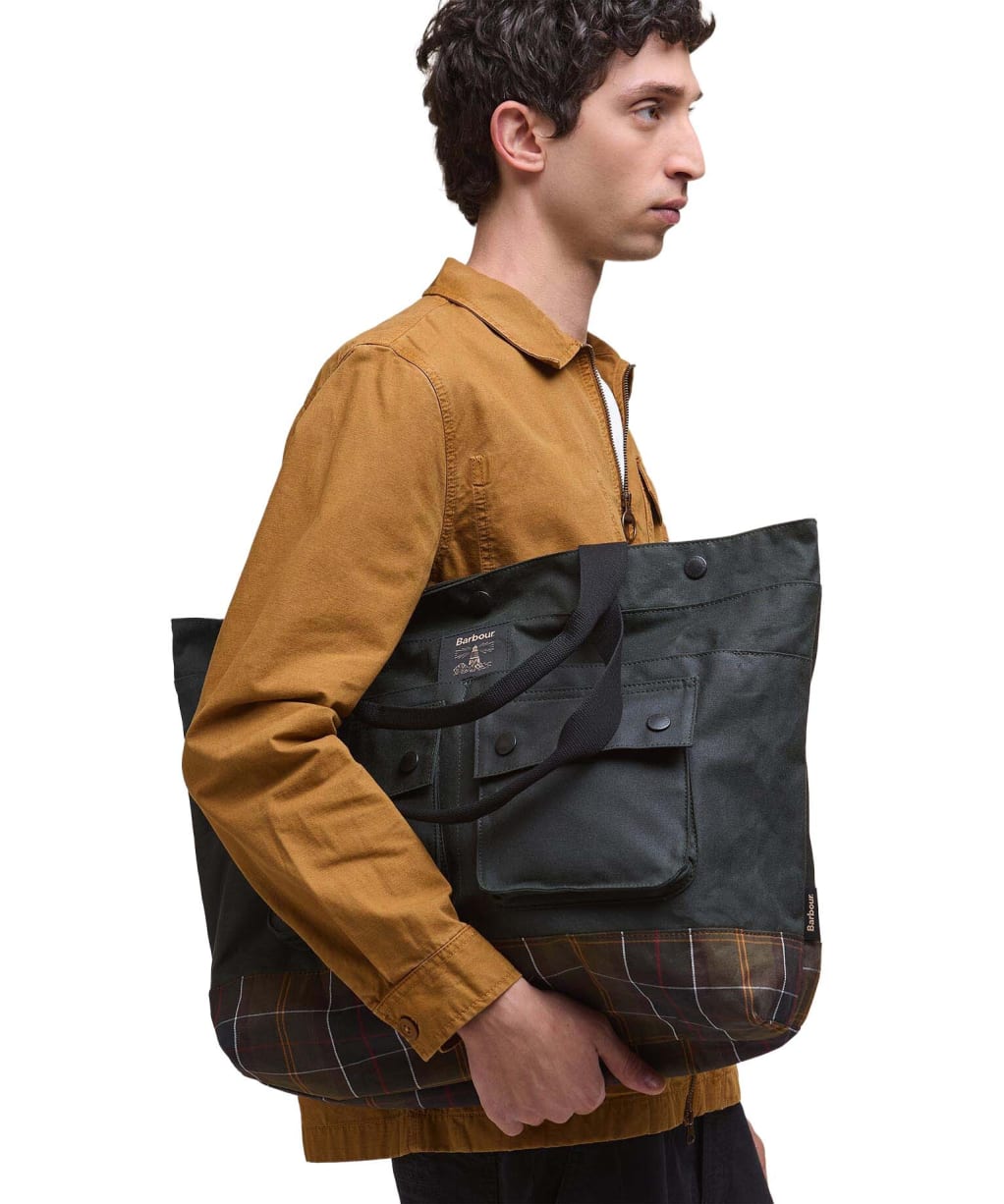 Barbour Field Wax Tote Bag - Sage / Classic