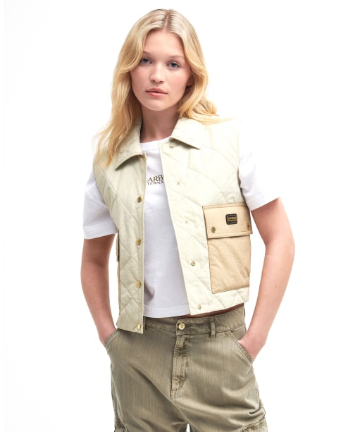 Women's Barbour International Mcrae Quilted Gilet - Stone / Beige