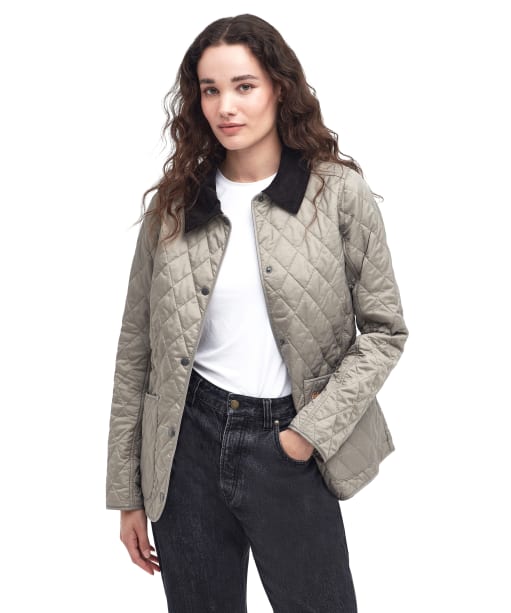 Women's Barbour Annandale Quilted Jacket - Doeskin