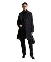 Women's Barbour Short Greta Showerproof Jacket - Dark Navy / Birchwood
