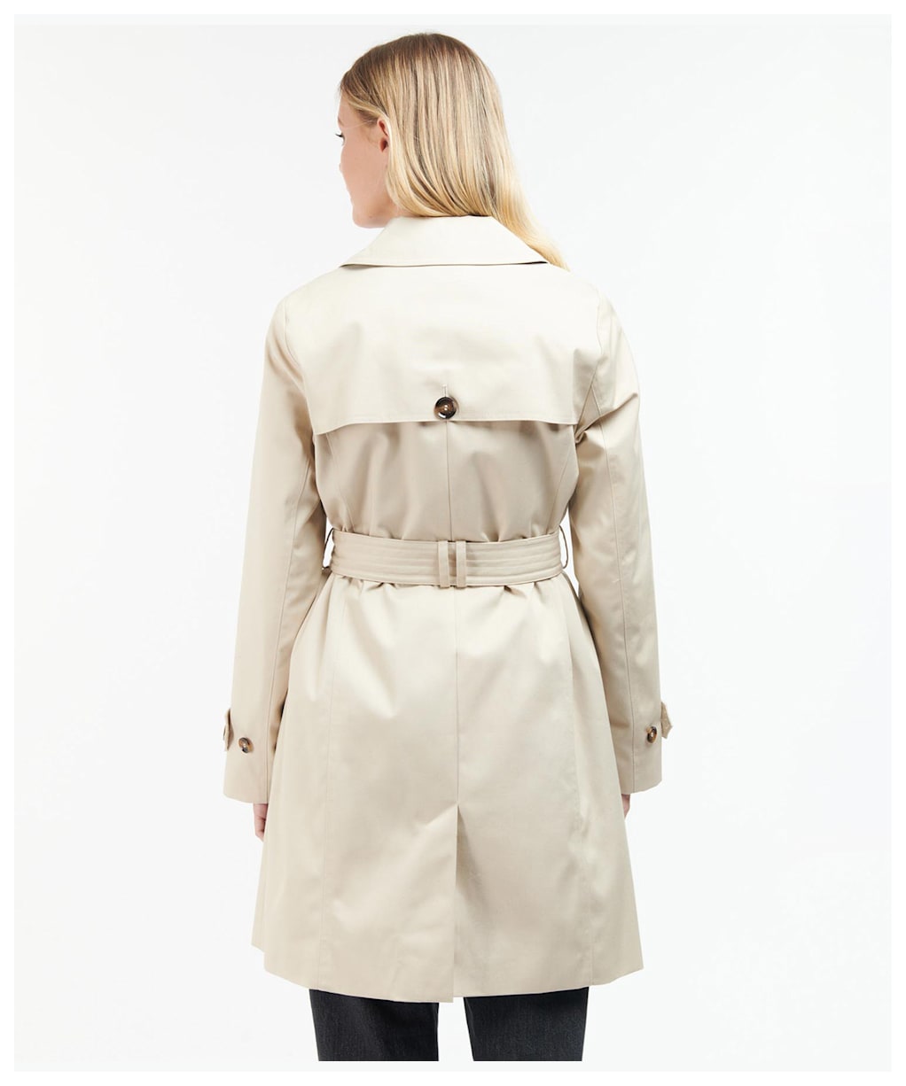 Women's Barbour Short Greta Showerproof Jacket - BLANC/ANCIENT PO