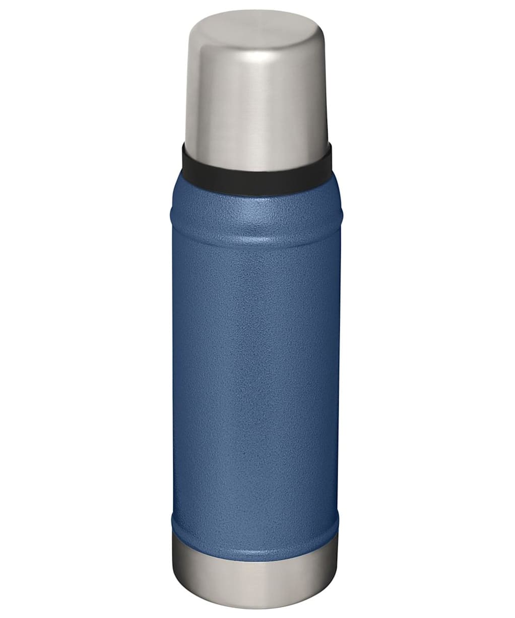 Stanley Legendary Classic Bottle 0.75L - Hammertone Lake