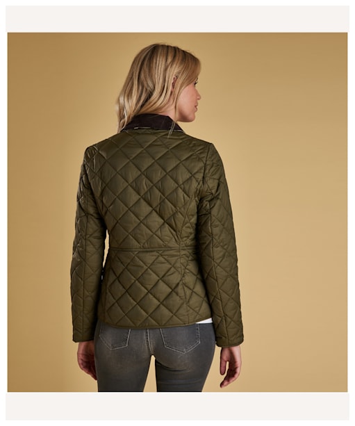Women’s Barbour x Sam Heughan Deveron Quilted Jacket - Olive