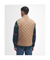 Men's Barbour New Lowerdale Quilted Gilet - Light Sandstone