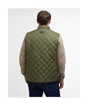 Men's Barbour Chesterwood Quilted Gilet - Dark Moss / Classic Tartan