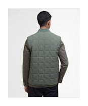 Men's Barbour Elmstone Quilted Gilet - Uniform Green
