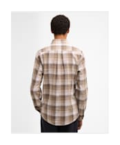 Men's Barbour Hillroad Long Sleeve Tailored Fit Cotton Shirt - Stone