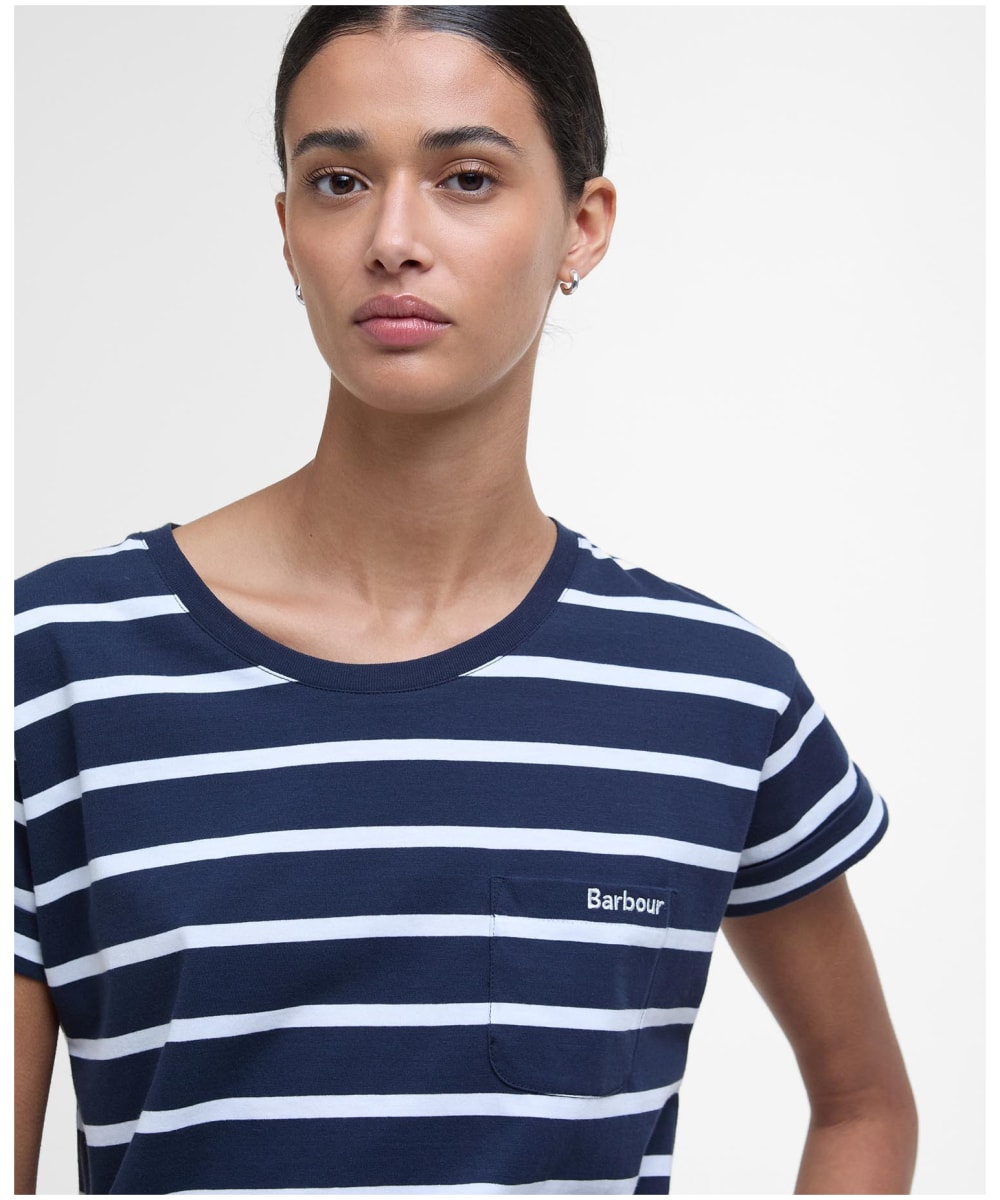 (取寄) バブアー レディース オッターバーン ストライプ Tシャツ Barbour women Otterburn Stripe T-Shirt Navy/White Barbour Womens Otterburn Stripe Tee | Philip Morris & Son