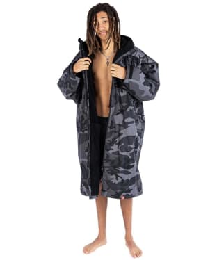 Dryrobe Advance Long Sleeve Changing Robe - Camouflage / Black