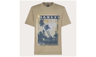 Tops & T-Shirts