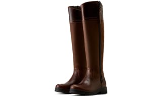 Ariat Country