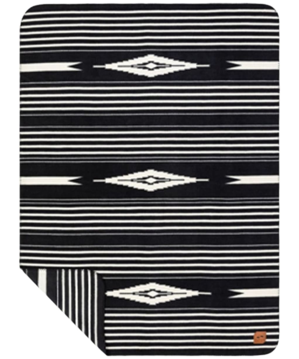 Slowtide Hayden Fleece Blanket - Black