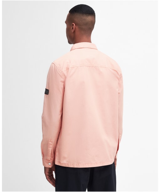 Men's Barbour International Gear Overshirt - Peach Nectar