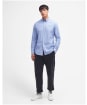 Men's Barbour Crest Poplin Long Sleeve Tailored Fit Shirt - Sky