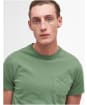 Men's Barbour Woodchurch T-Shirt - Pea Green