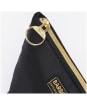 Qualify Washbag - Black