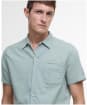 Men's Barbour Garment Dyed Nelson Short Sleeve Regular Fit Shirt - Pale Apple