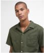 Men's Barbour Garment Dyed Nelson Short Sleeve Regular Fit Shirt - Light Sage