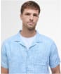 Men's Barbour Deveron Slub Short Sleeve Regular Fit Shirt - Lead