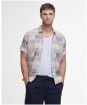 Men's Barbour Cotton Linen Relaxed Shorts - Navy