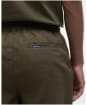 Men's Barbour Cotton Linen Relaxed Shorts - Light Sage