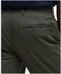 Men's Barbour Lightweight Stretch Tailored Chino - Uniform Green
