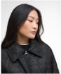 Women's Barbour Cosette Quilted Jacket - Black / Onyx Tartan