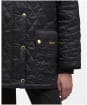 Women's Barbour Modern Beadnell Quilted Jacket - Black / Classic Tartan
