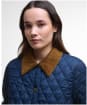 Women's Barbour Icons Cropped Liddesdale Quilted Jacket - Navy / Classic