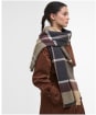 Women’s Barbour Blair Tartan Scarf - Gardenia Tartan