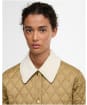 Women's Barbour Icons Modern Liddesdale Quilted Jacket - SAND/DRESS/PEARL
