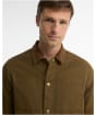 Men's Barbour Cord Collar Twill Overshirt - Beech