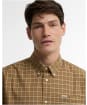 Men's Barbour Alderwood Regular Fit Tattersall Shirt - Camel