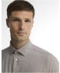 Men's Barbour Beckdale Tailored Houndstooth Shirt - Stone